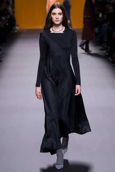 Look 38